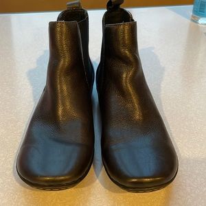 Born leather flats in black